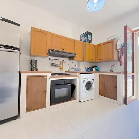 Apartment Amleto Baia