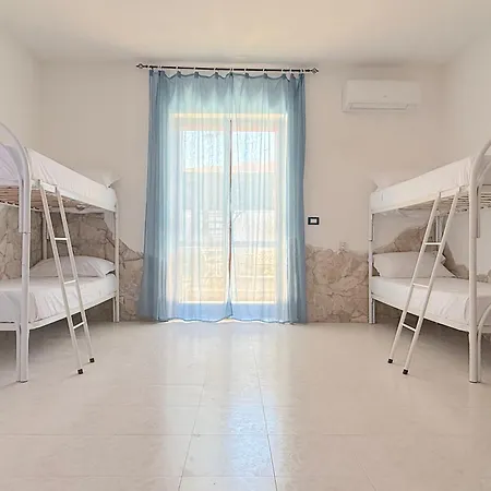 Apartment Amleto Baia *